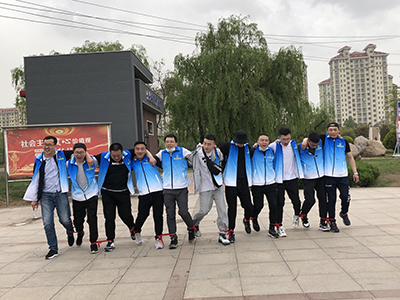 拼搏向前、堅(jiān)韌不拔的歐亞德人！