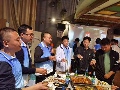 拼搏向前、堅(jiān)韌不拔的歐亞德人！